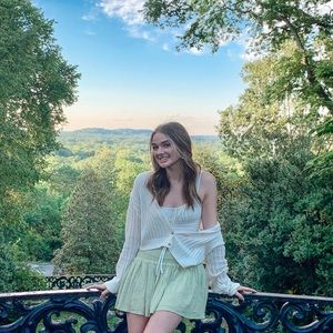 Meet your Posher, Kimberly